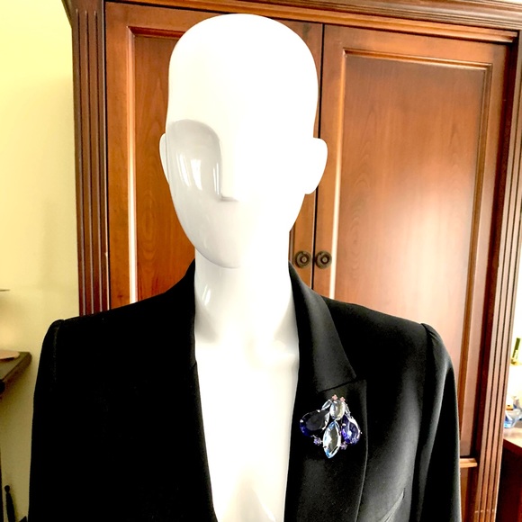 Blue & purple crystal glass fly pattern brooch pin - Picture 6 of 13